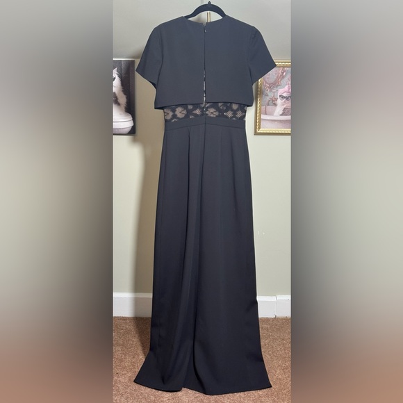 Sophisticated BCBGMaxAzria Black Maxi Dress with Lined Lace Detail - Picture 3 of 11